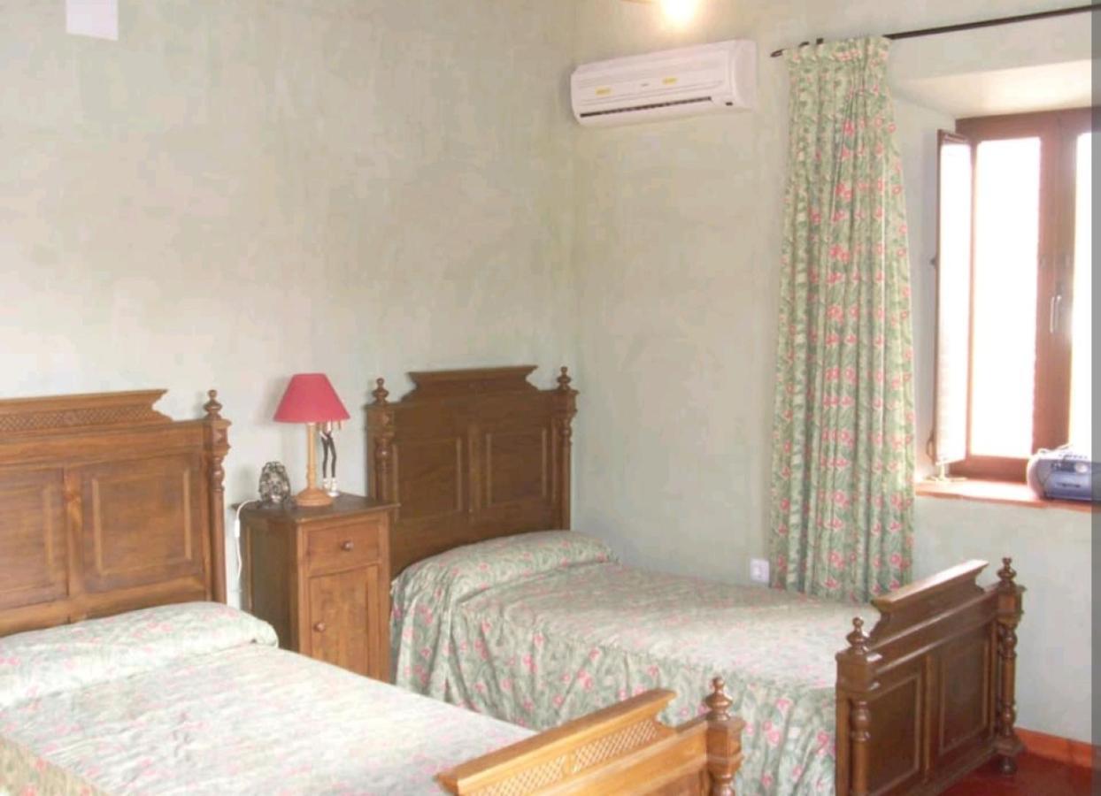 Casa Rural El Chorrillo Cazalla De La Sierra Esterno foto